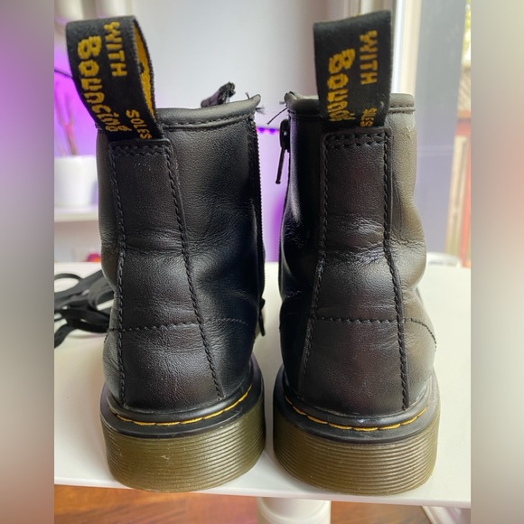 SOLD Dr Martens boots size 3 - Picture 3 of 6